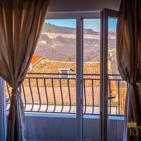 Hotel Kiev Veliko Tŭrnovo Eksteriør bilde