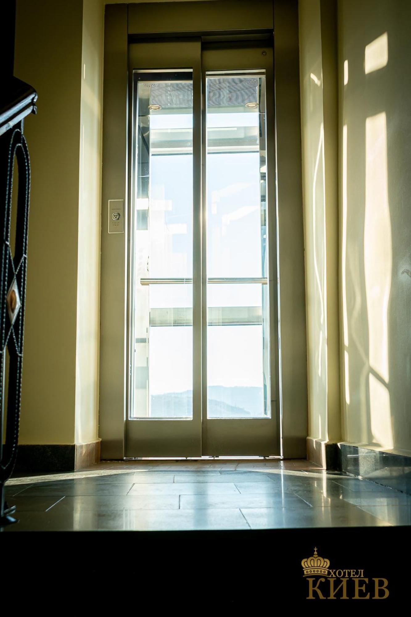 Hotel Kiev Veliko Tŭrnovo Eksteriør bilde