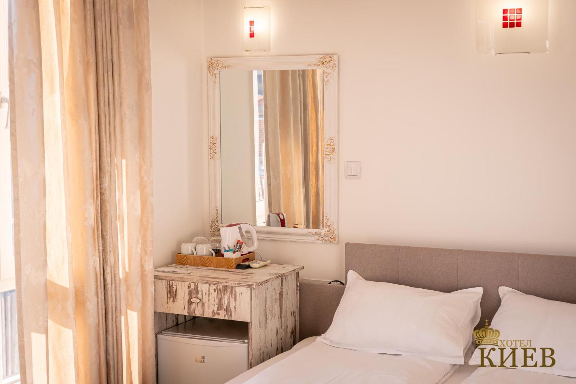 Hotel Kiev Veliko Tŭrnovo Eksteriør bilde