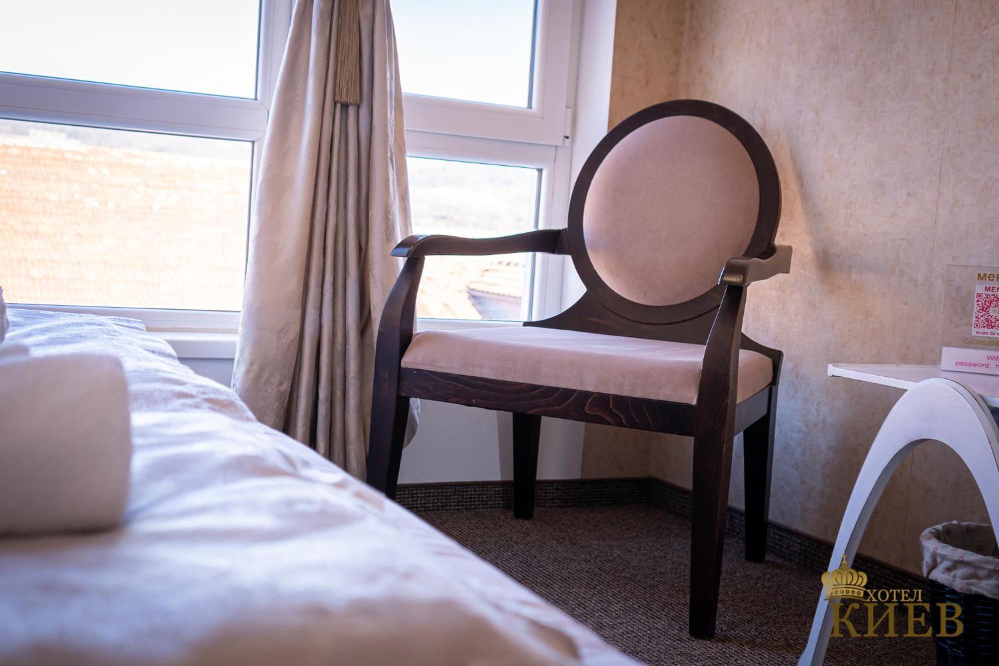 Hotel Kiev Veliko Tŭrnovo Eksteriør bilde