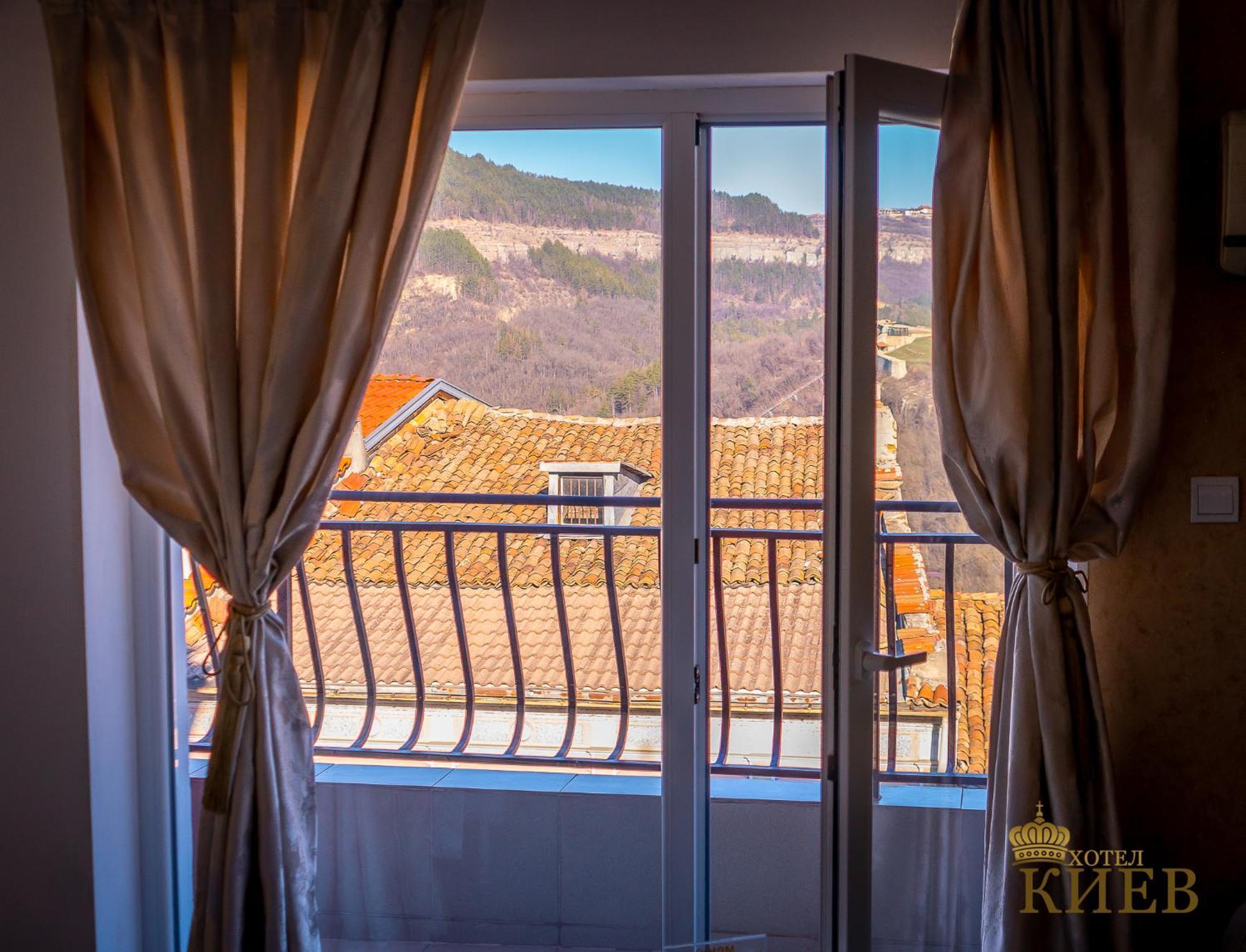 Hotel Kiev Veliko Tŭrnovo Eksteriør bilde